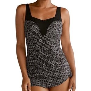 Amoena Ayon Sarong Masectomy Swimsuit Woman's Sz 10C Black White Geometric Lycra